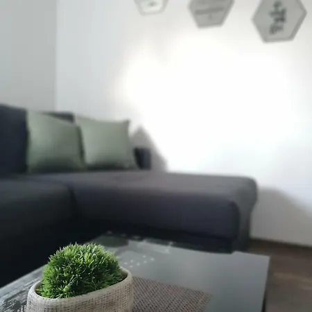 Stinjan: Modern Relaxing شقة